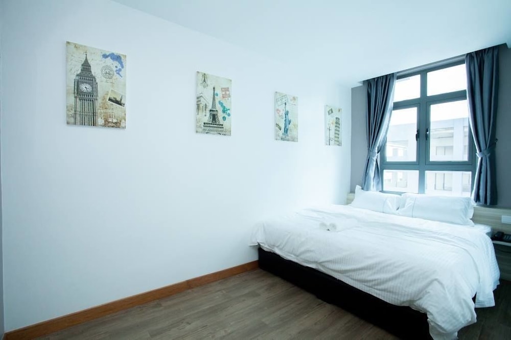 A+ Plus Boutique Hotel 15/23