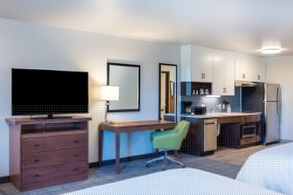 Staybridge Suites Sioux Falls Southwest 32/43