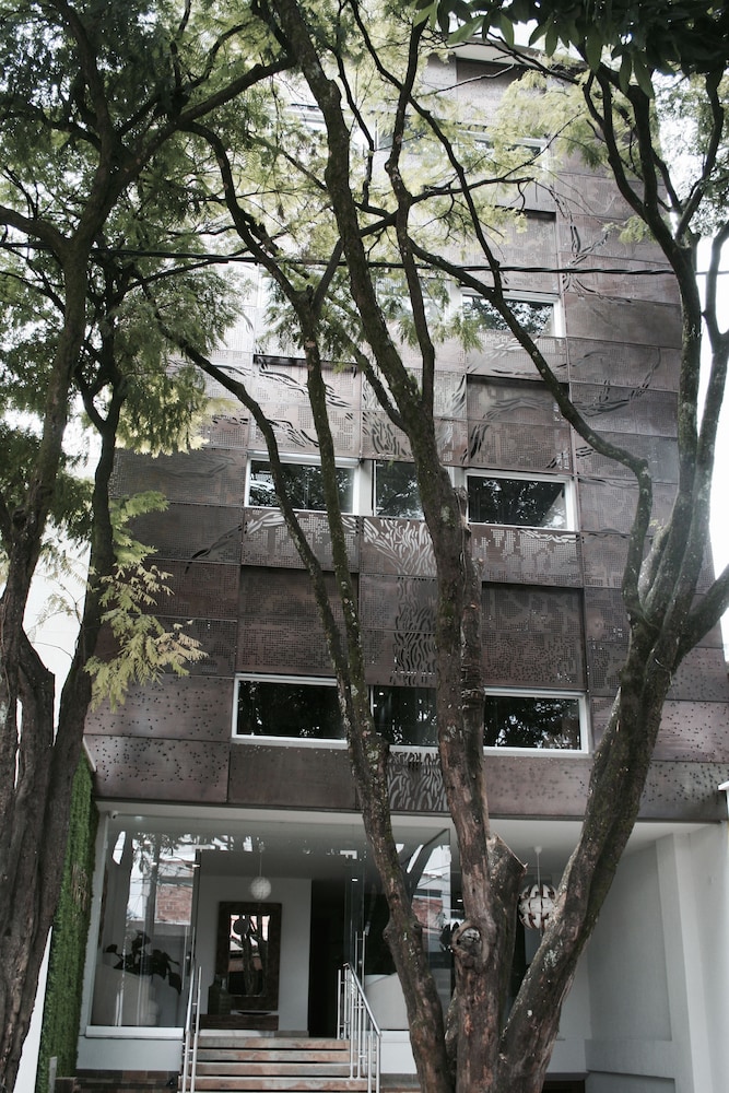 Hotel Madeiro 6/64
