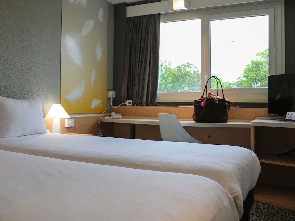 Ibis Montpellier Sud 18/77