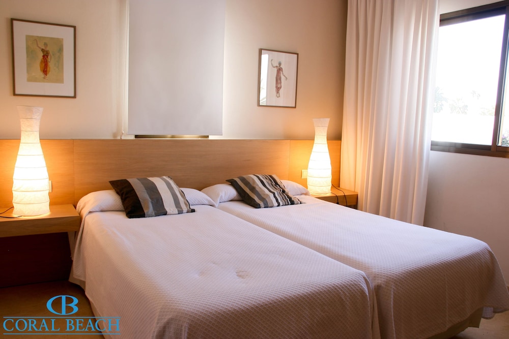 Coral Beach Aparthotel 28/77