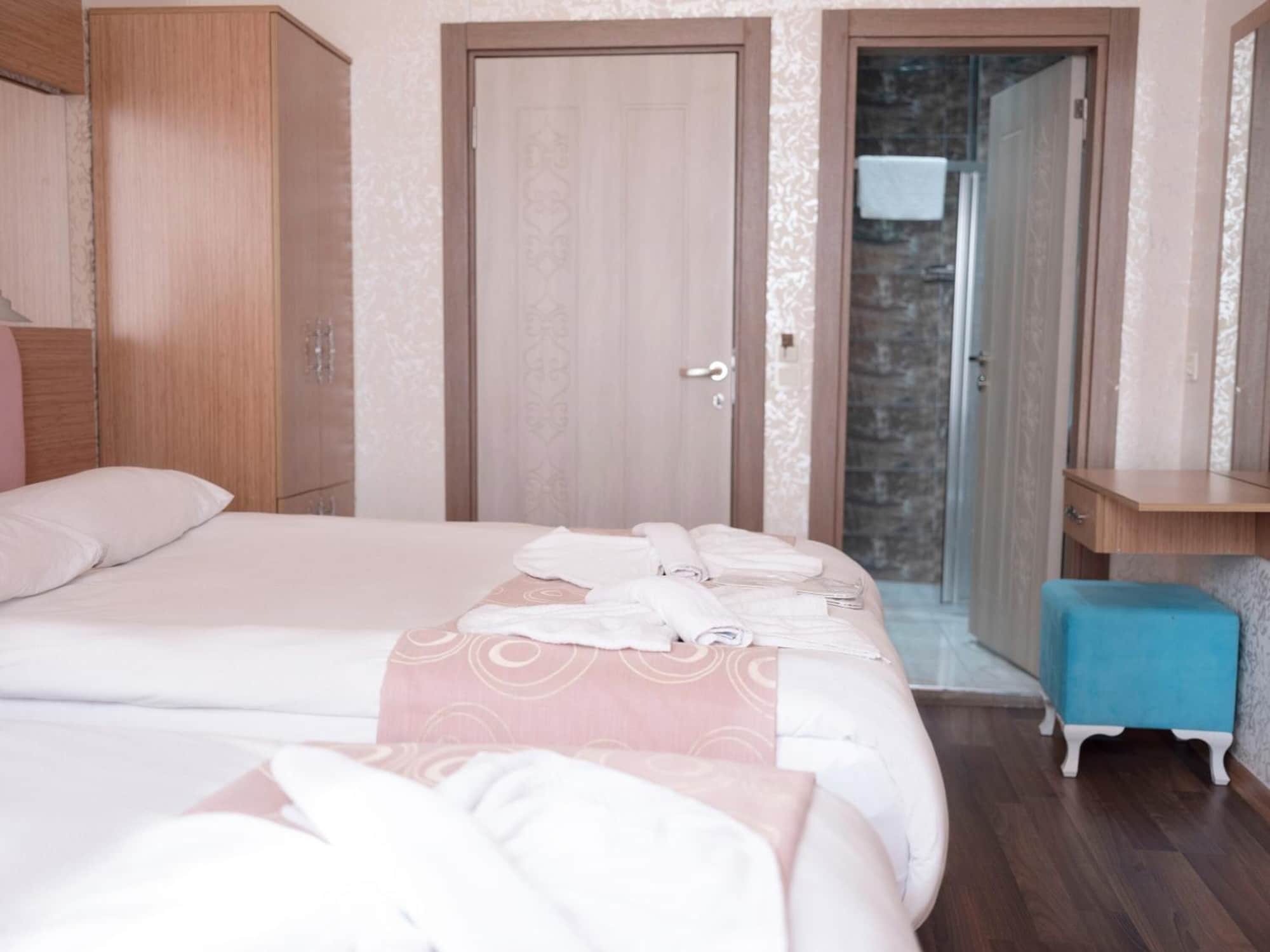 STANDARD, DOUBLE BED