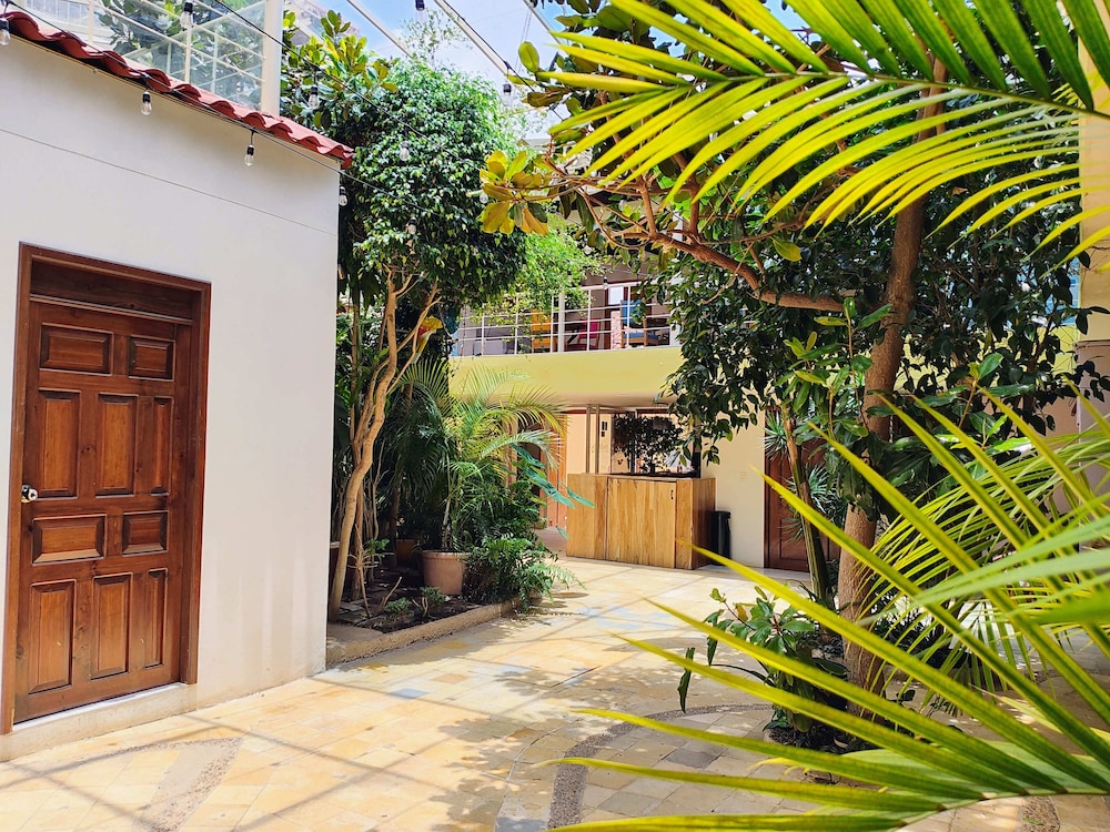 Jardines Del Cerrillo 55/60