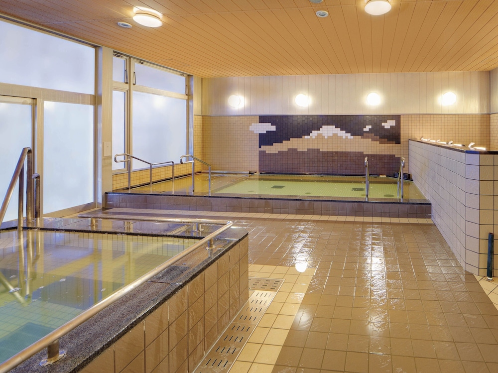 Quad Inn Yokote 24/43