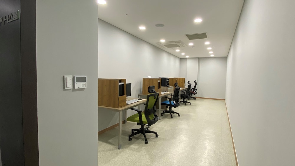 SUANBO SANGNOK Hotel 21/27