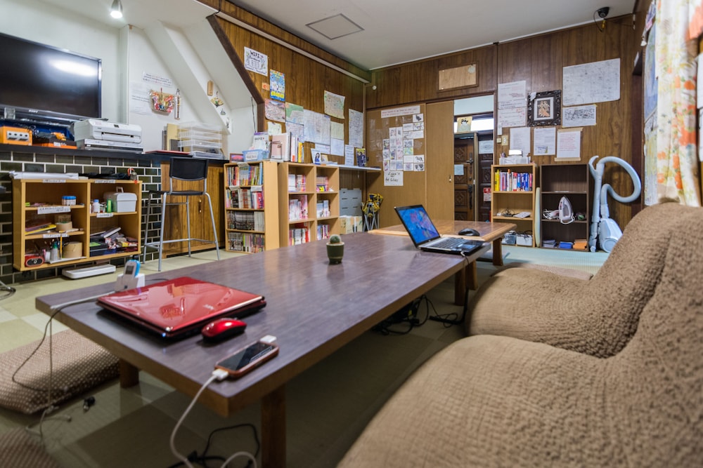 Peace House Showa 35/41