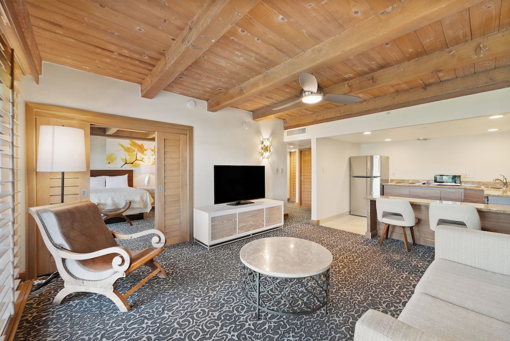 Humphreys Half Moon Inn And Suites 37/50
