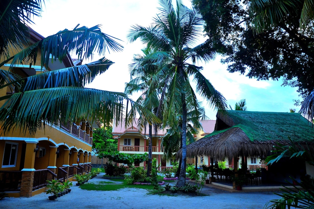 Slam's Garden Resort 51/55