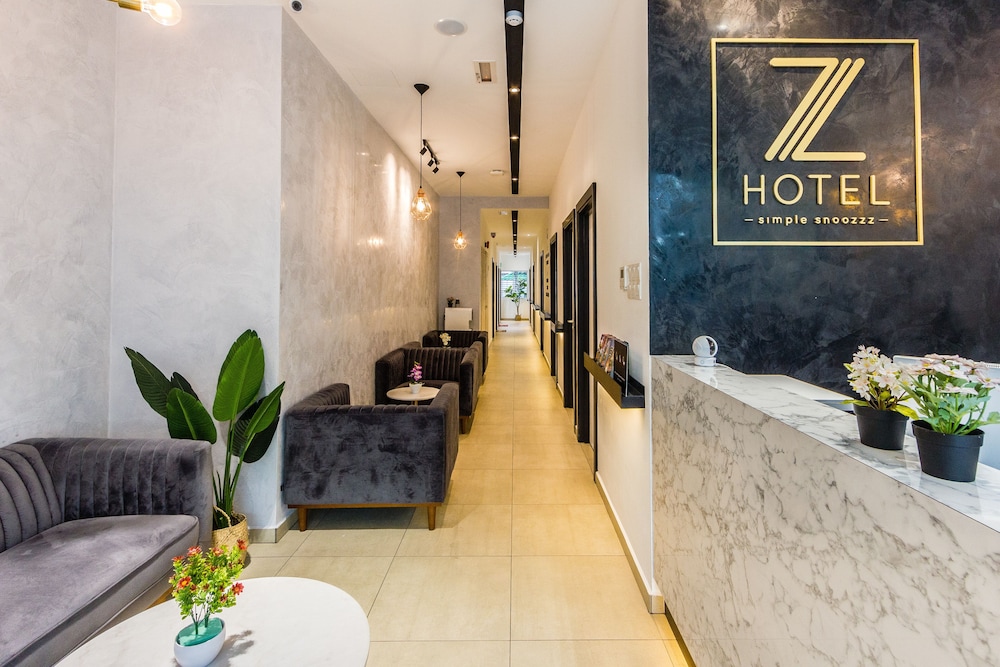 Z Hotel Ara Damansara, LRT, Mall, Airport 32/37