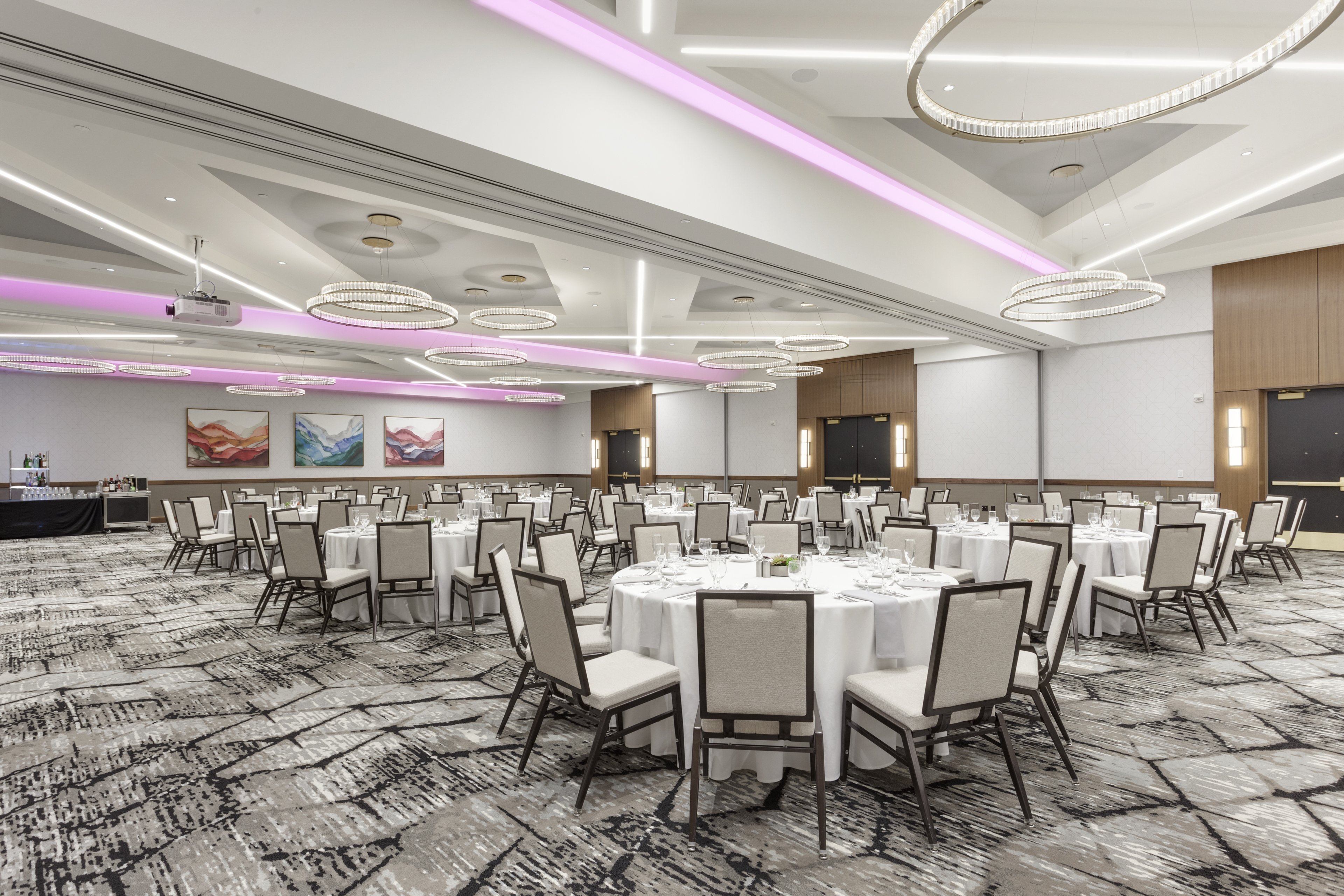 Crowne Plaza Lansing West 47/50
