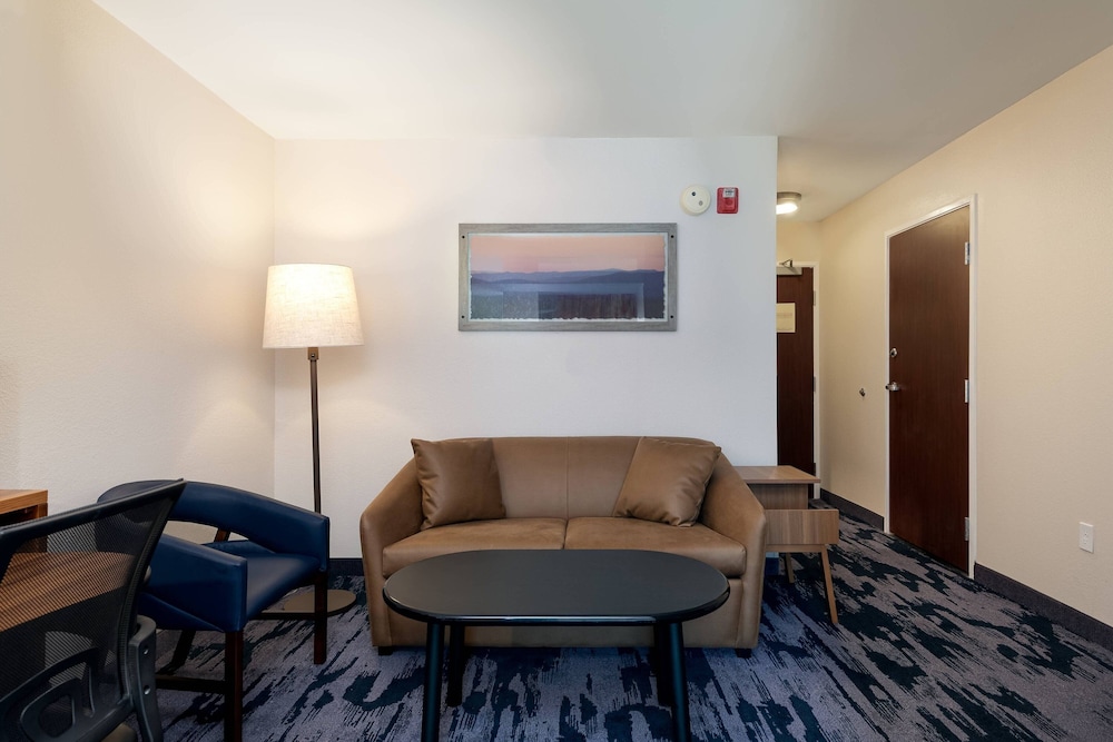 Fairfield Inn & Suites Savannah Airport 25/49