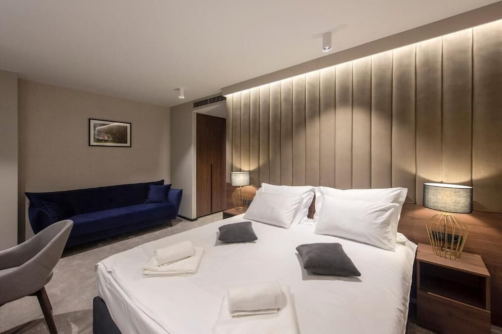 Hotel Turist 10/49