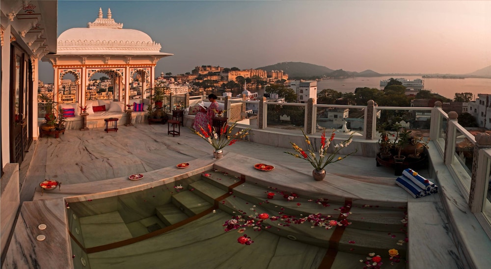 Udai Kothi 62/69