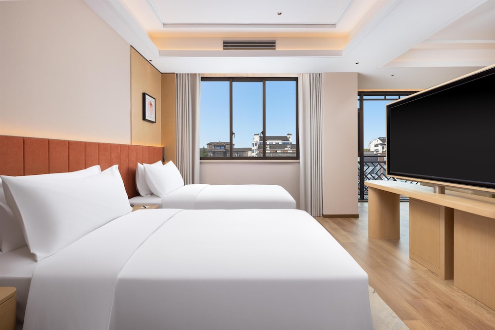 Hilton Garden lnn Tongxiang Wuzhen 20/50
