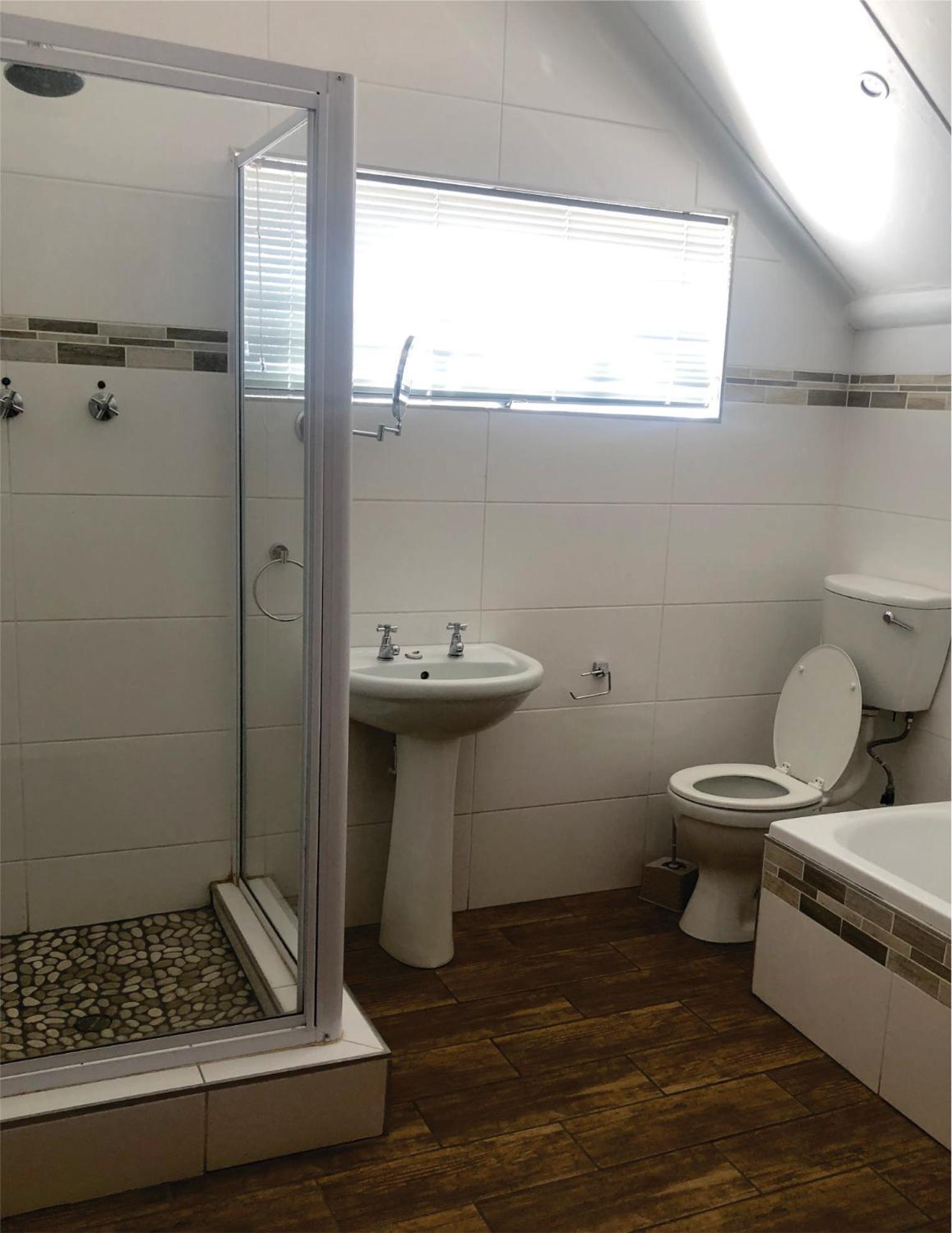 Beesdam Guesthouse 45/50