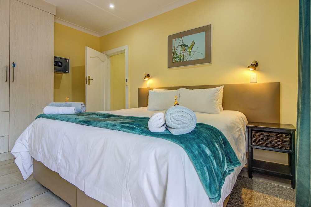 Edenvale Guest House 11/22