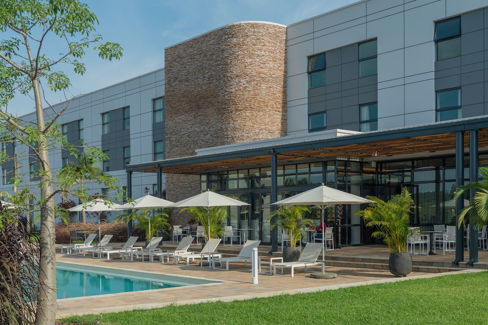 Garden Court Kitwe 2/48