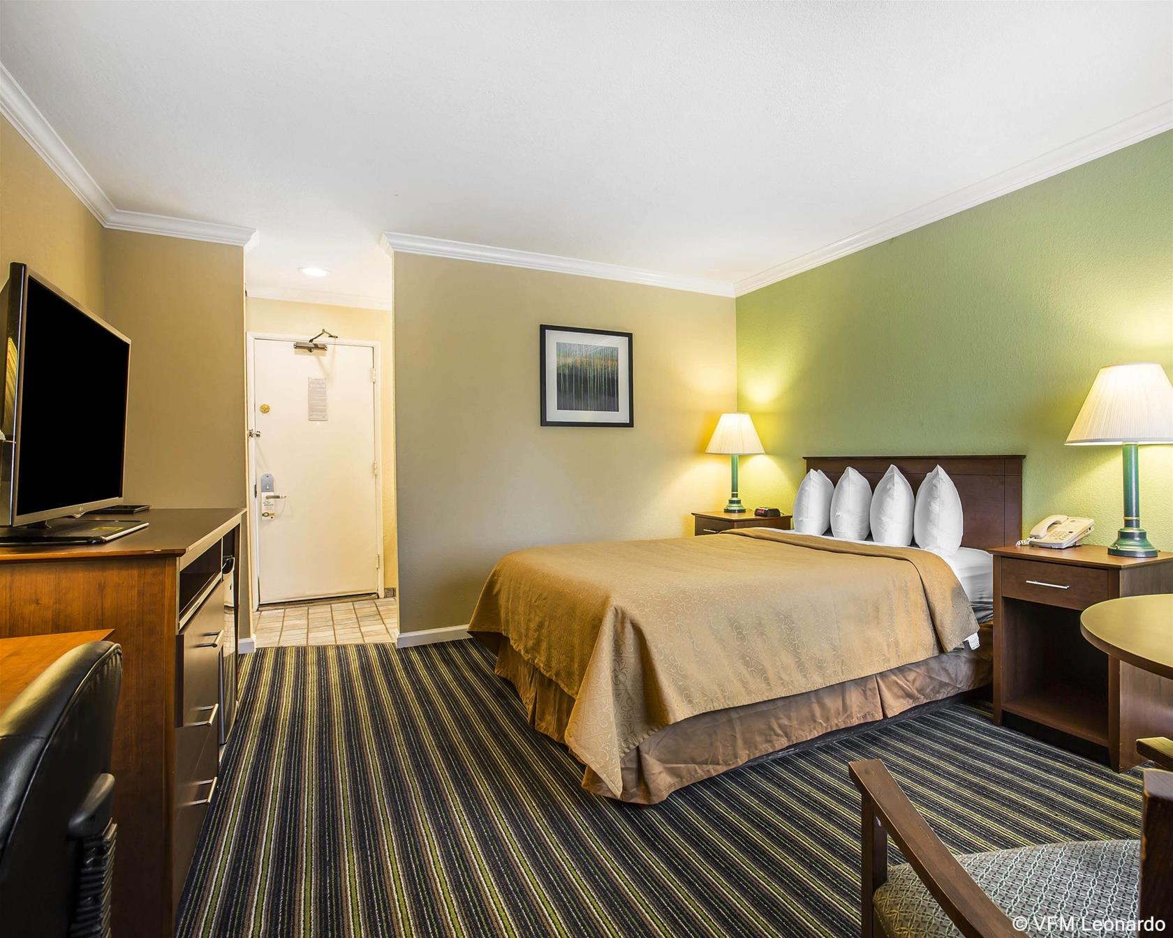 Hotel Santa Barbara, CA 16/44