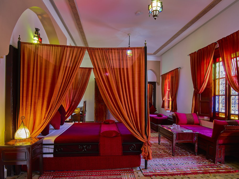 Riad Ahlam 15/33