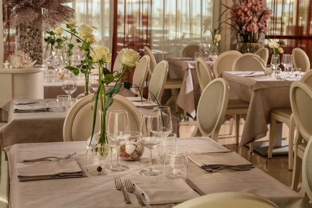 Baia del Mar Beach Boutique Hotel 35/50