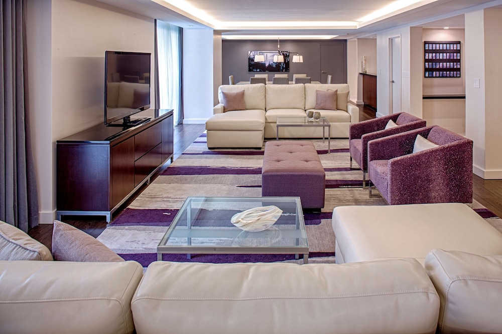 Grand Hyatt Washington 39/75