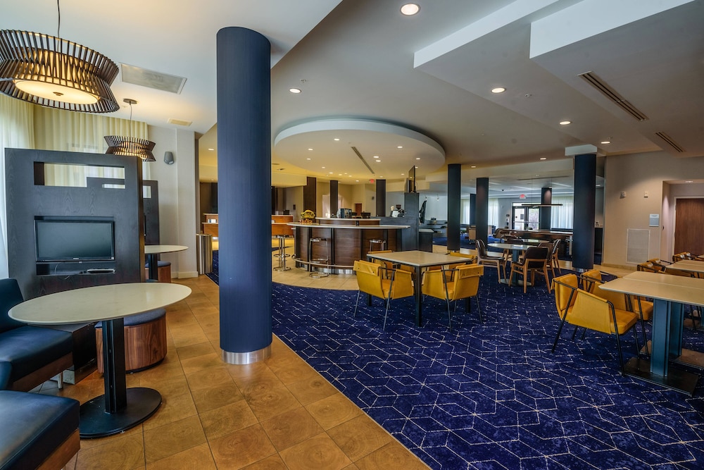 Courtyard by Marriott Wilkes-Barre Arena 30/48