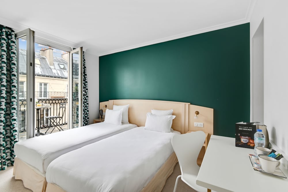 Elysees Opera Hotel 24/62