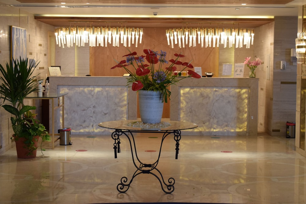 Lobby at Romance Alexanderia Hotel, ALEXANDRIA