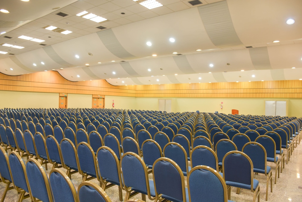 Hotel Golden Park Internacional Foz & Convencoes By Nacional Inn 38/50