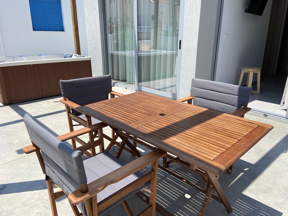 Blue Aegean Hotel and Suites 53/64
