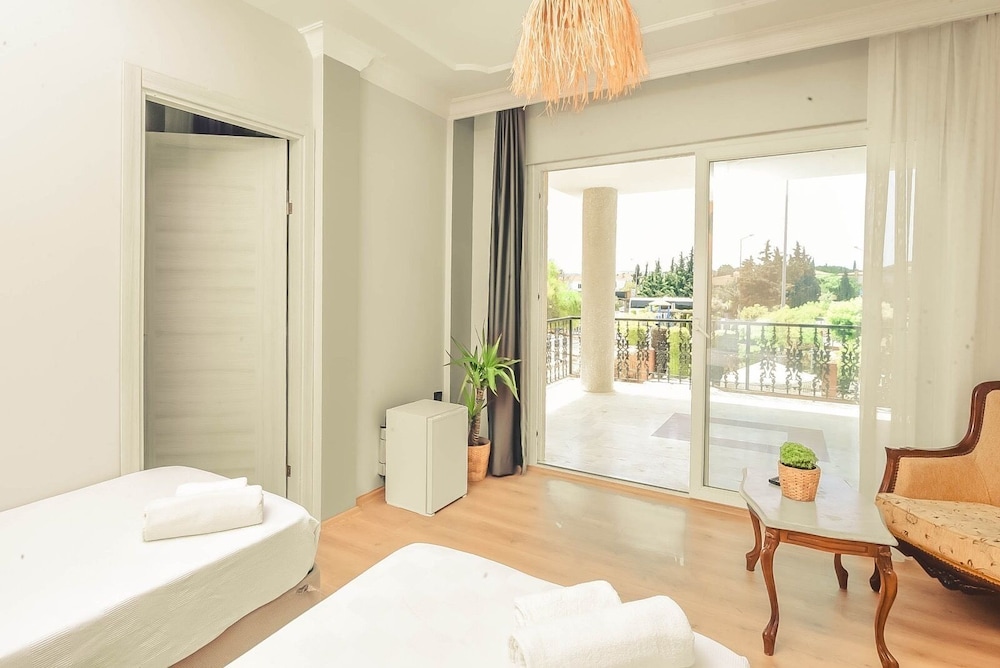 Gerence Otel 36/50