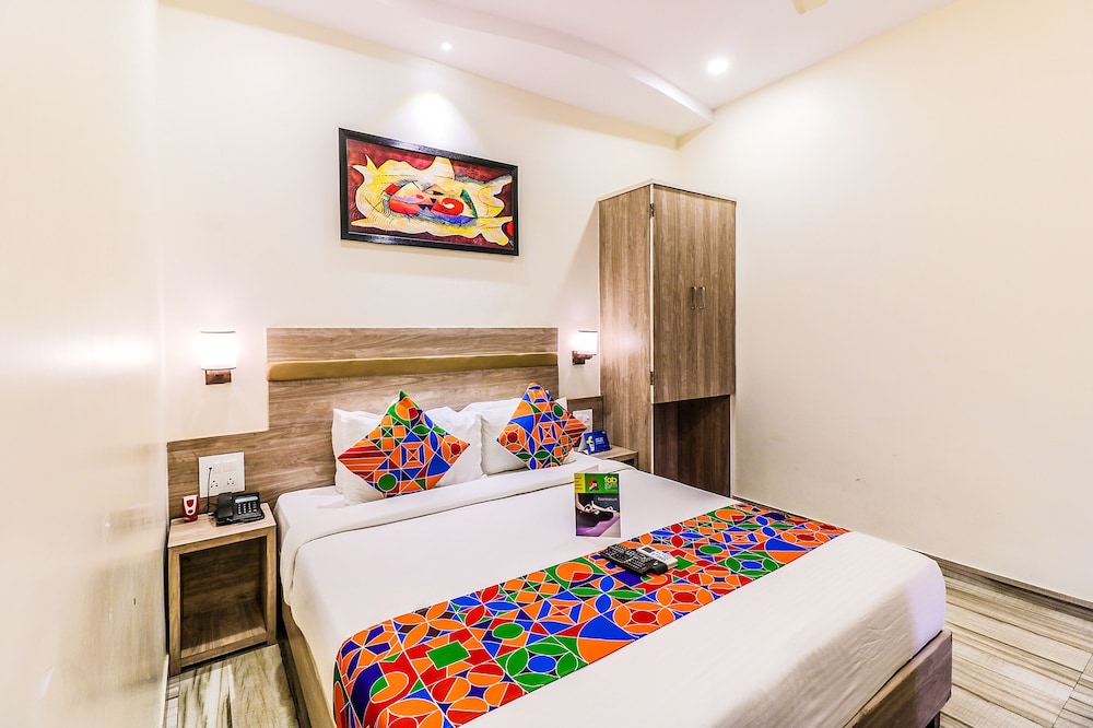 Fabhotel Aksa International Andheri East 13/32