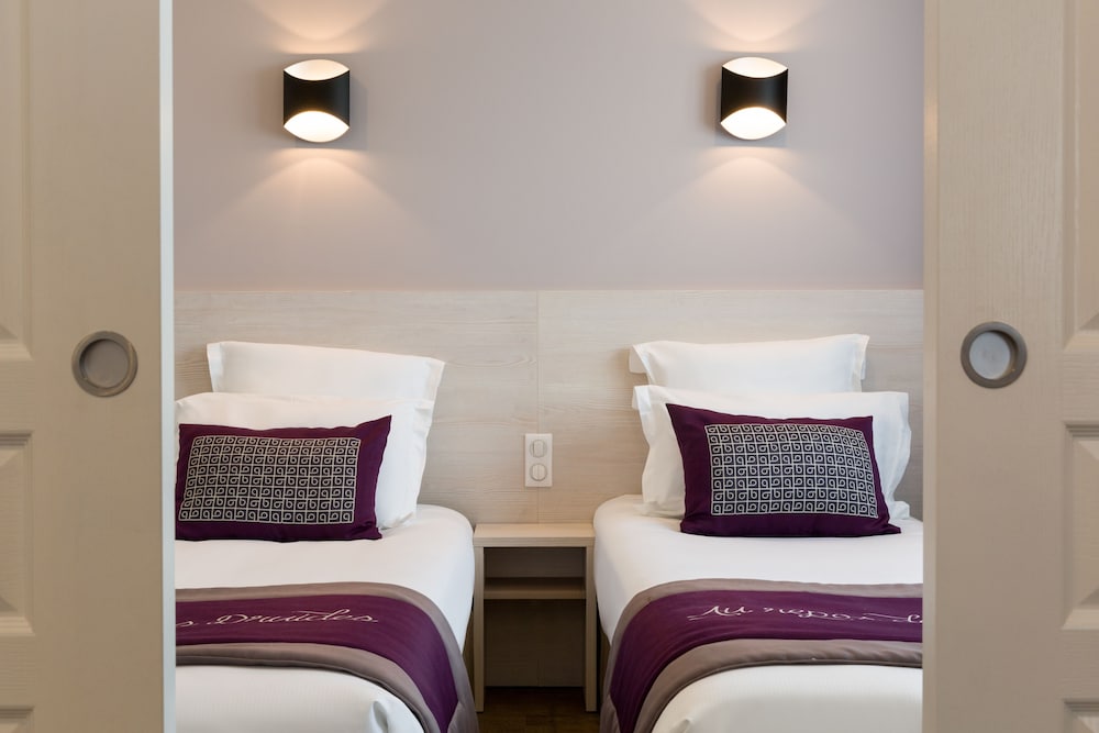 The Originals City, le Relais des Carnutes Brezolles Verneuil sur Avre 26/58