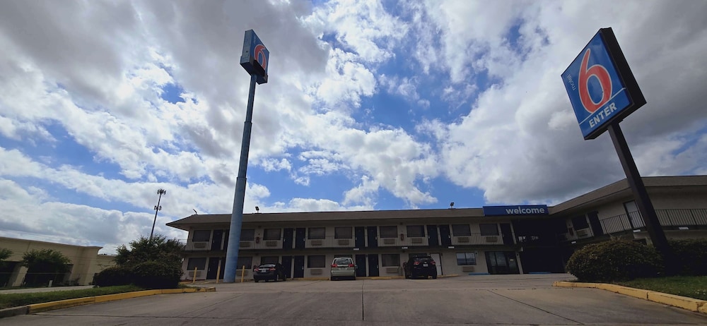 Motel6 Slidell, LA - New Orleans 48/56