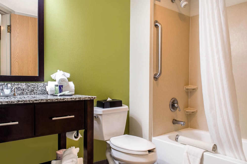 Sleep Inn & Suites Metairie - New Orleans West 37/37