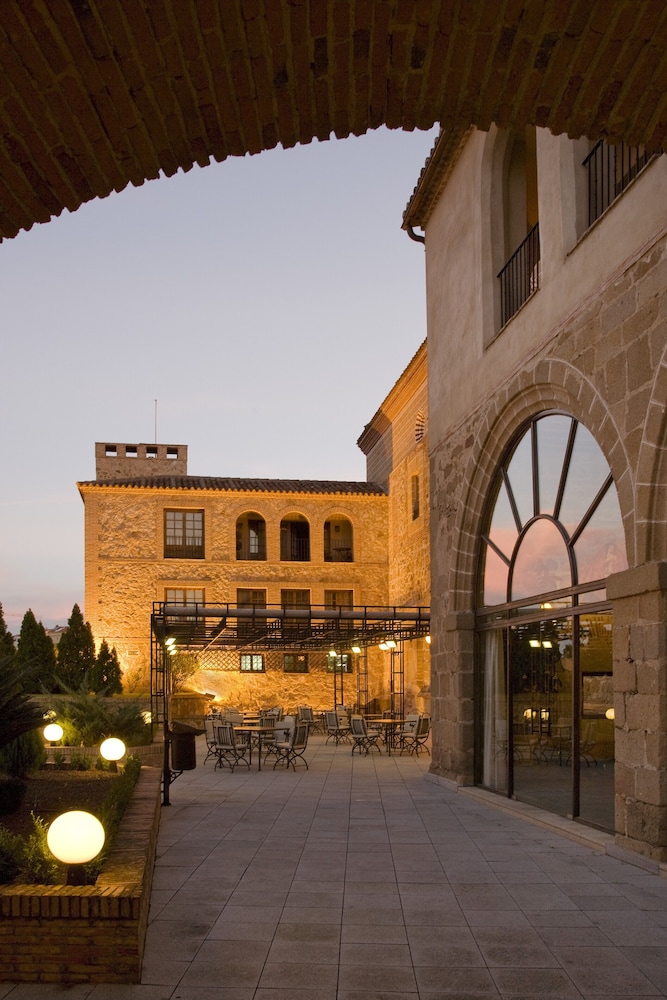 Parador de Plasencia 4/65