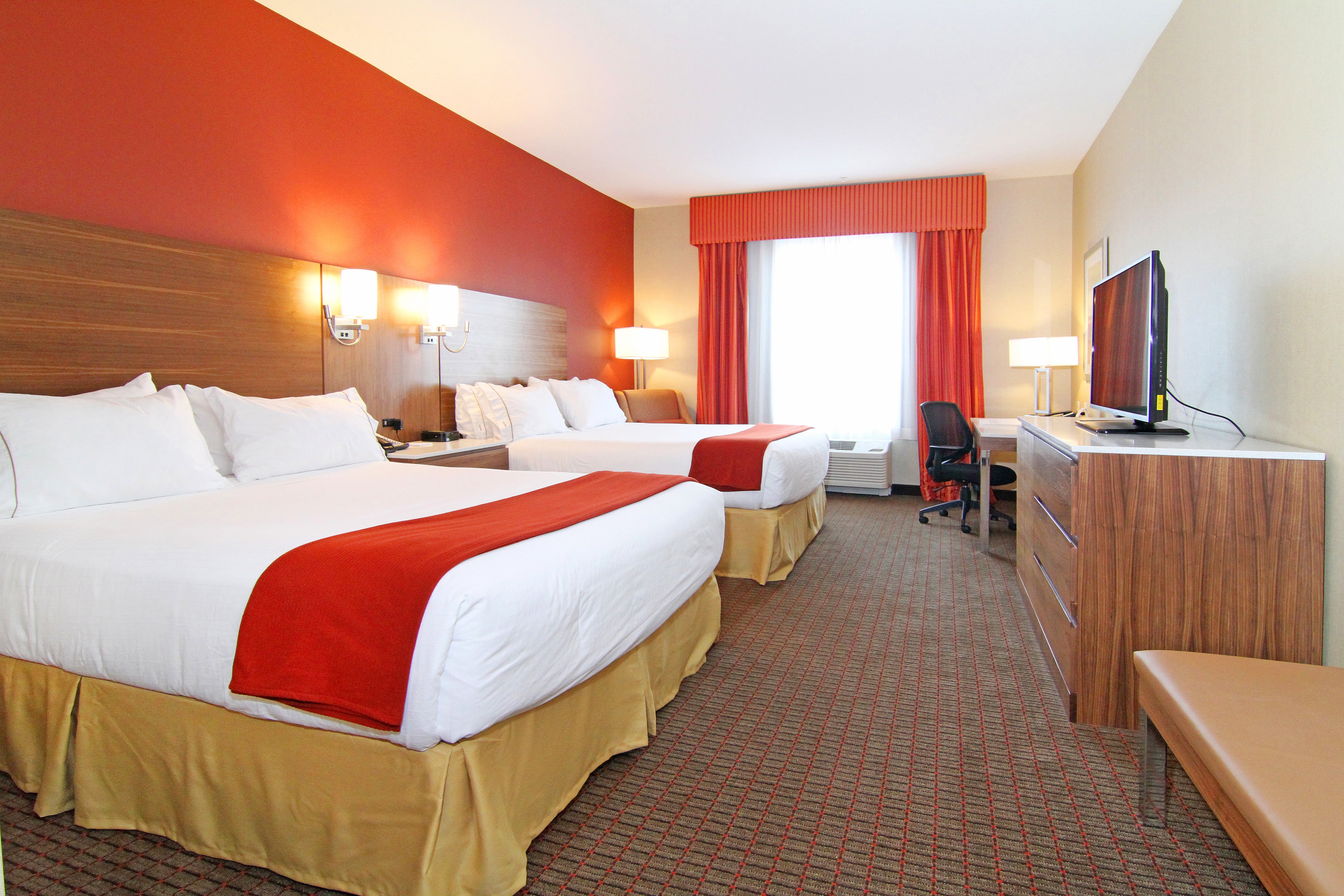 Holiday Inn Express And Suites Calgary Nw University Area 16/73