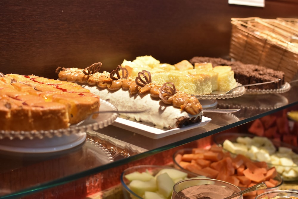 SANDRI CITY HOTEL 33/62