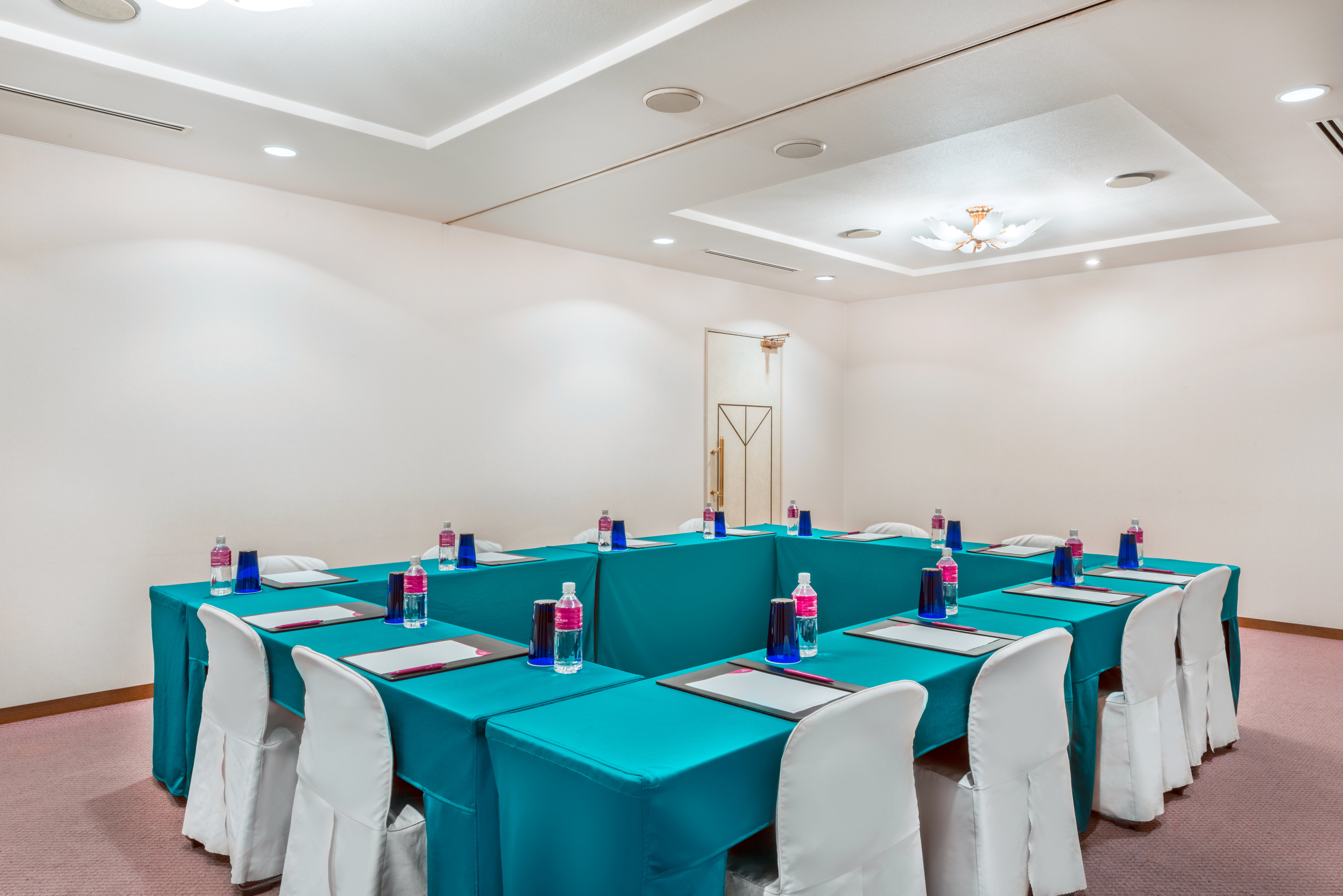 Crowne Plaza Ana Kushiro 70/71