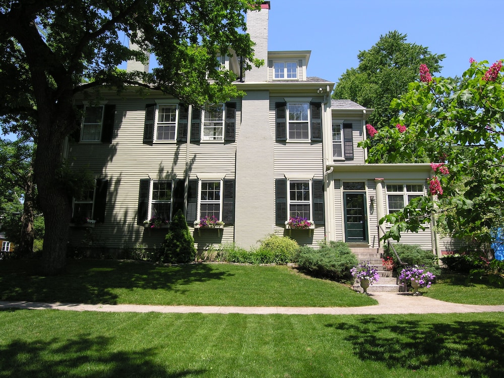 Delano Homestead Bed & Breakfast 7/64