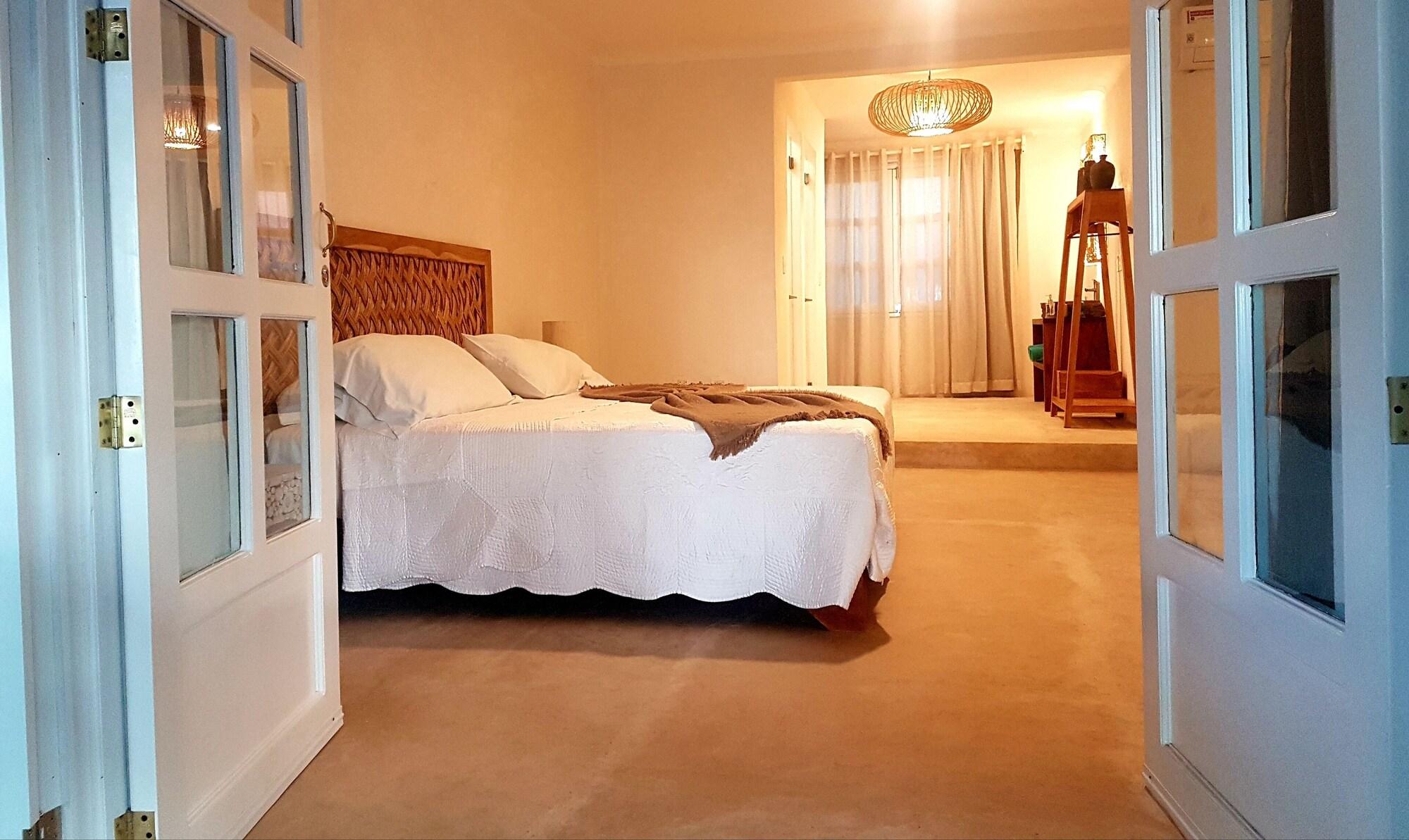 Suite, Ocean Front 7/8
