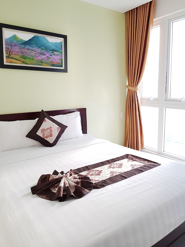 Tay Bac Hotel 36/75