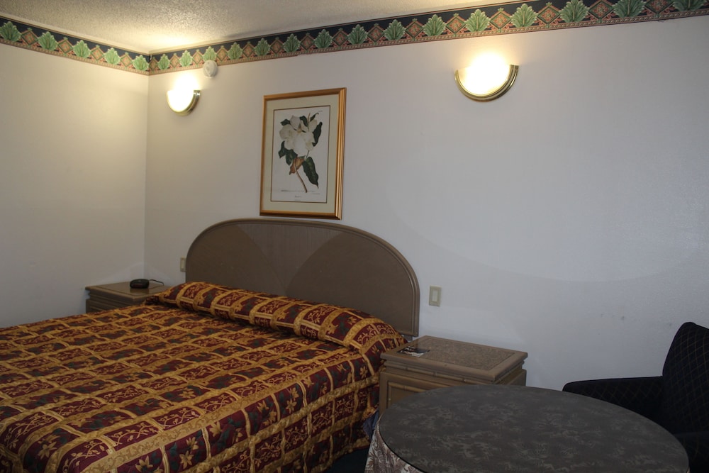 Best Whittier Inn 26/53
