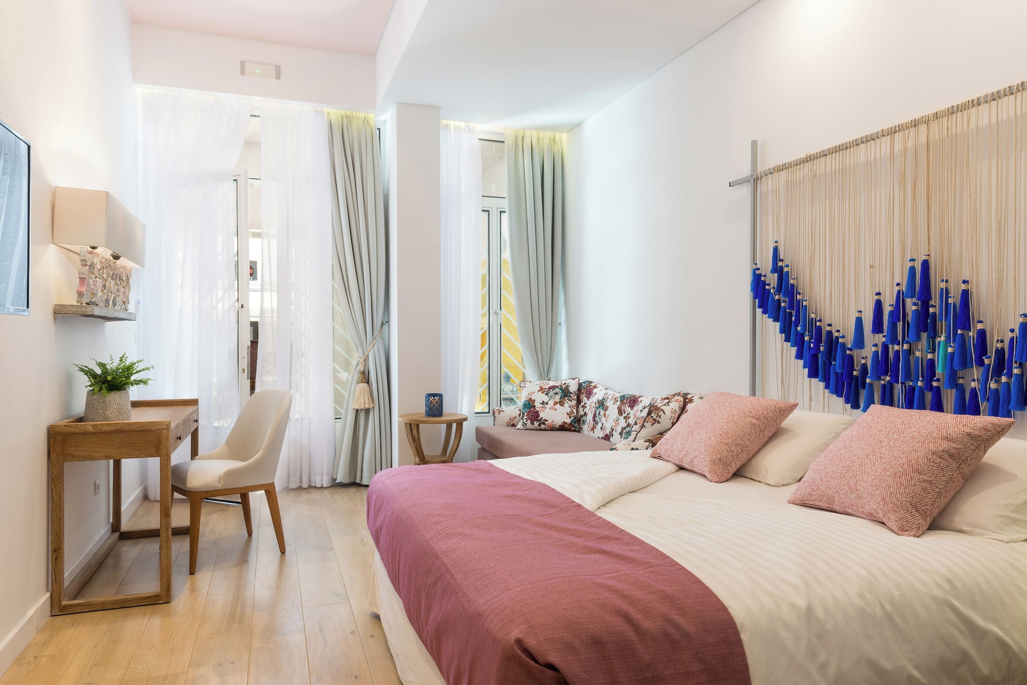 2 BEDROOMS, EXCLUSIVE, VILLA, PARTIAL SEA VIEW