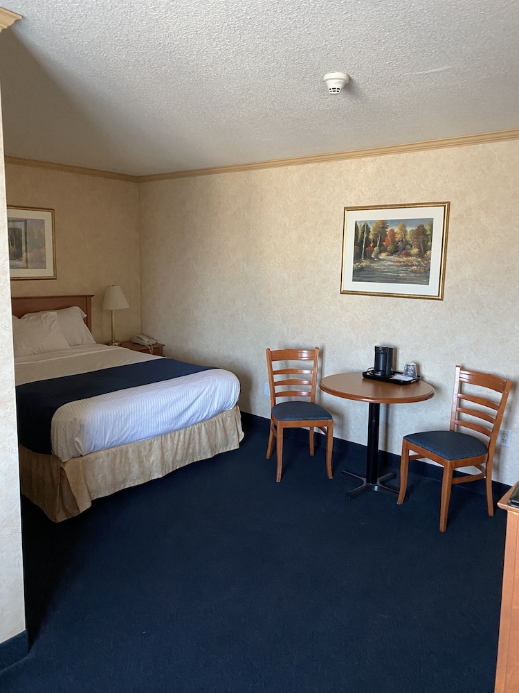 Glengate Hotel 23/63