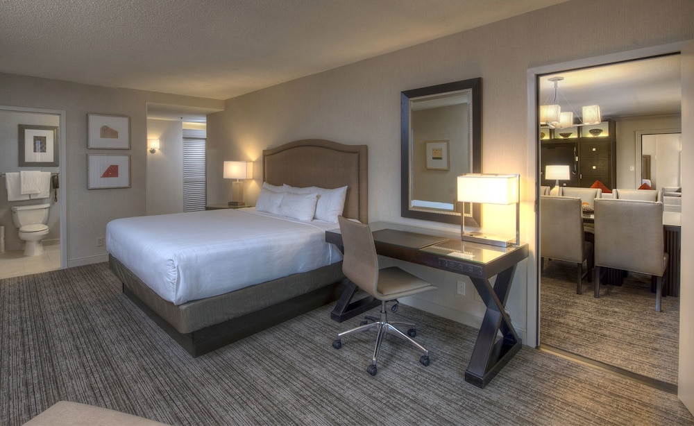 Hyatt Regency Reston 29/83
