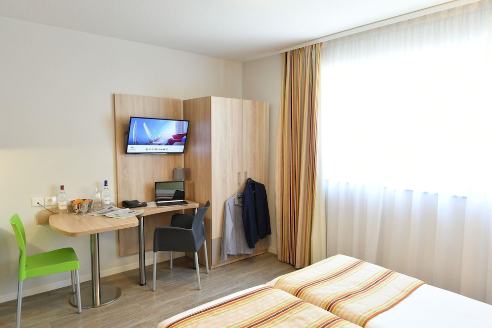 Appart-hotel Mer & Golf City Bordeaux Bassins A Flot 49/60