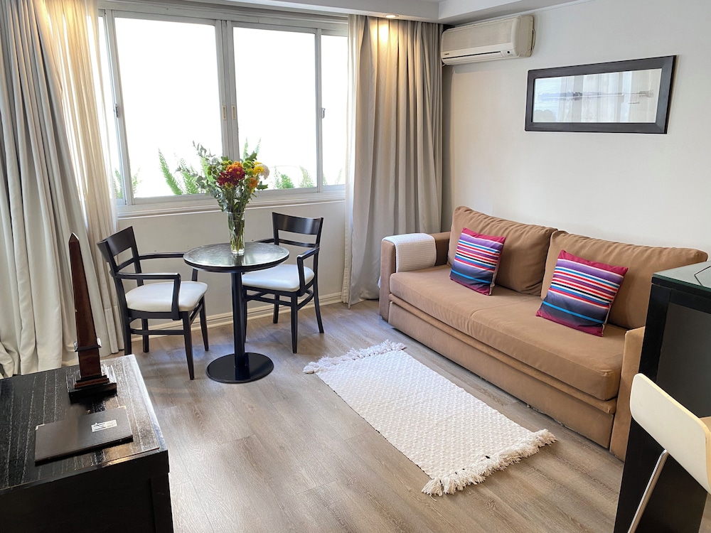 ULISES RECOLETA SUITES 46/64