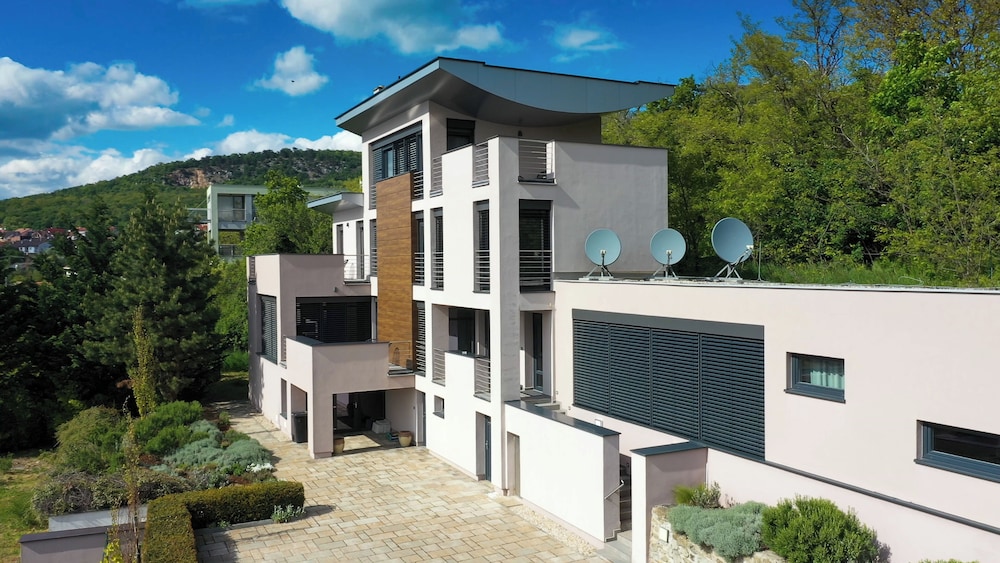 Zlaty Klucik Hotel 1/69