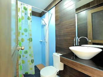 PHI PHI SEA SKY RESORT 65/66